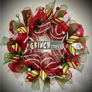 Grinch Christmas wreath XL 22 inch handmade grinch decorations Whoville